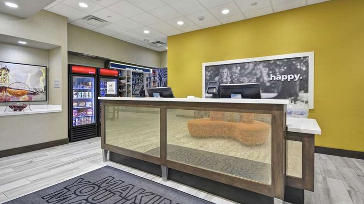 Hampton Inn Blue Ash/Cincinnati Lobby