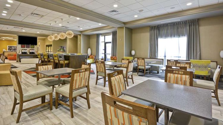 Hampton Inn Blue Ash/Cincinnati Lobby
