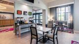 <b>Hampton Inn & Suites Dallas/Richardson Restaurant</b>. Images powered by <a href="https://iceportal.shijigroup.com/" title="IcePortal" target="_blank">IcePortal</a>.