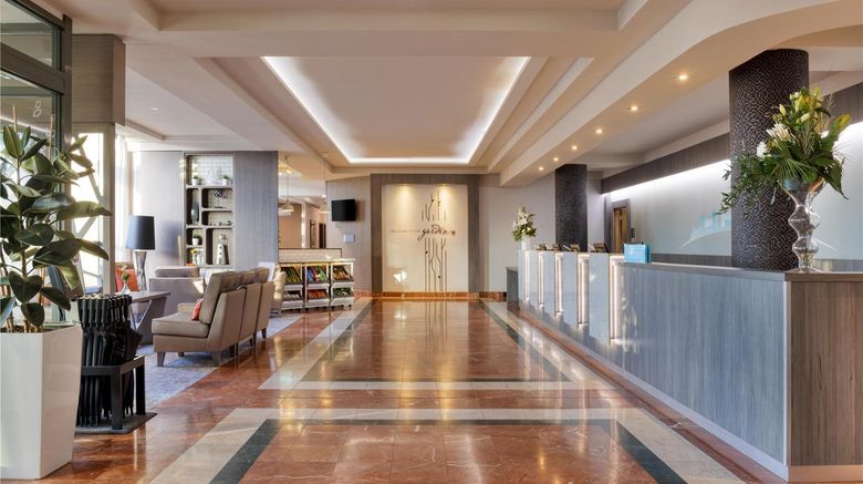 <b>Hilton Garden Inn Dublin City Centre Lobby</b>. Images powered by <a href="https://iceportal.shijigroup.com/" title="IcePortal" target="_blank">IcePortal</a>.