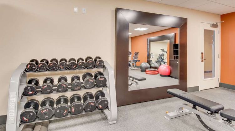 Hampton Inn & Stes Los Angeles-Glendale Health