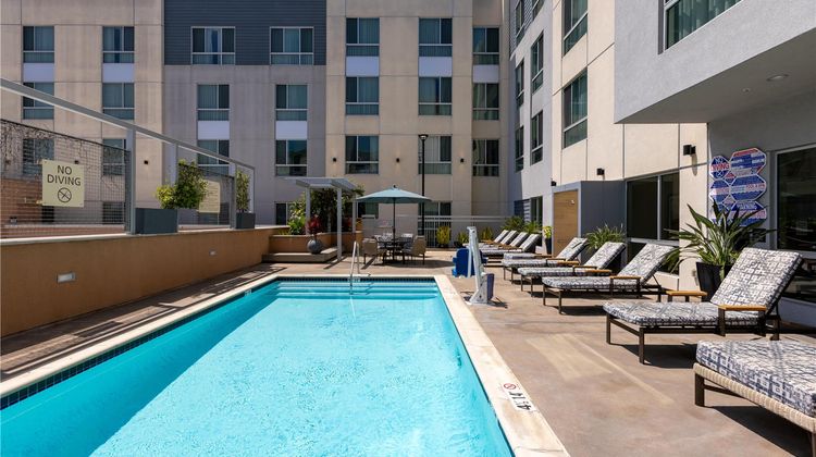 Hampton Inn & Stes Los Angeles-Glendale Pool