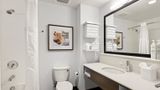 Hampton Inn & Stes Los Angeles-Glendale Room