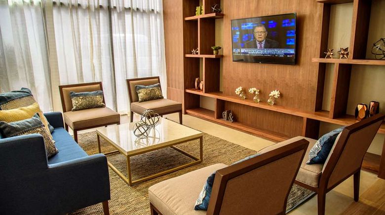 <b>Hampton Inn by Hilton Piedras Negras Lobby</b>. Images powered by <a href="https://iceportal.shijigroup.com/" title="IcePortal" target="_blank">IcePortal</a>.