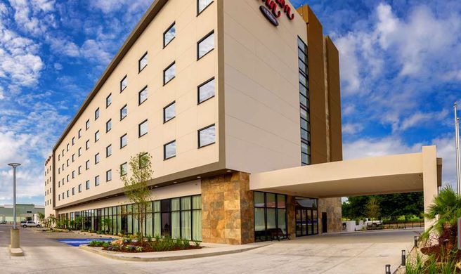 Hampton Inn by Hilton Piedras Negras Exterior