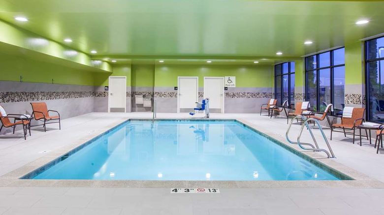 <b>Hampton Inn & Suites Pasco/Tri-Cities Pool</b>. Images powered by <a href="https://iceportal.shijigroup.com/" title="IcePortal" target="_blank">IcePortal</a>.