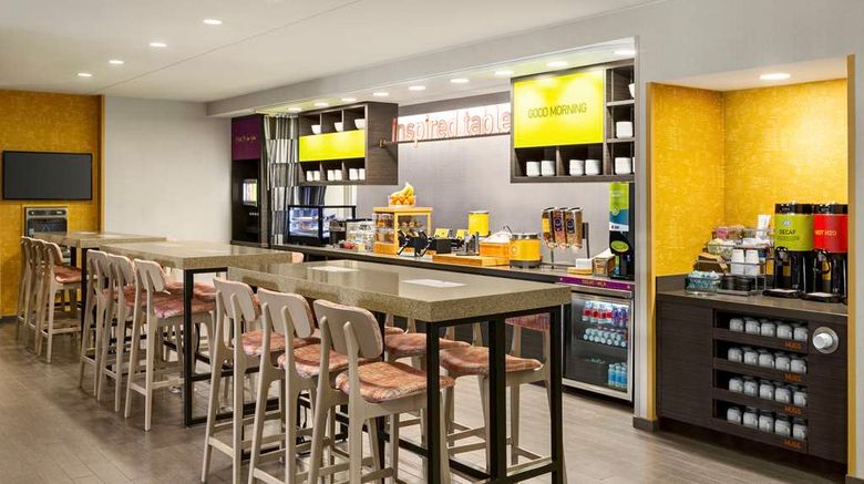 <b>Home2 Suites by Hilton York Restaurant</b>. Images powered by <a href="https://iceportal.shijigroup.com/" title="IcePortal" target="_blank">IcePortal</a>.