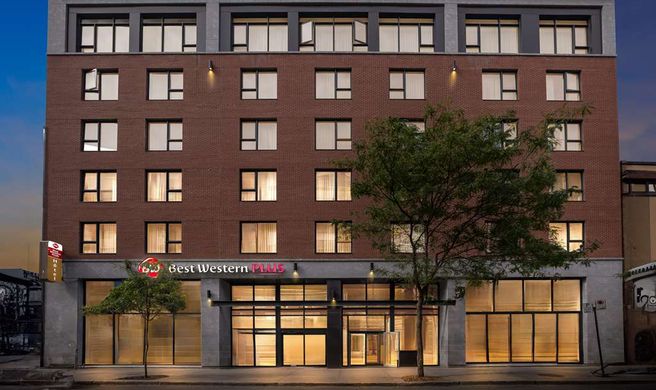 Best Western Plus Hotel Montreal Exterior