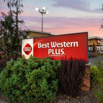 Best Western Plus Olympic Inn