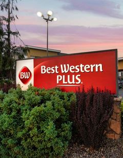 Best Western Plus Olympic Inn