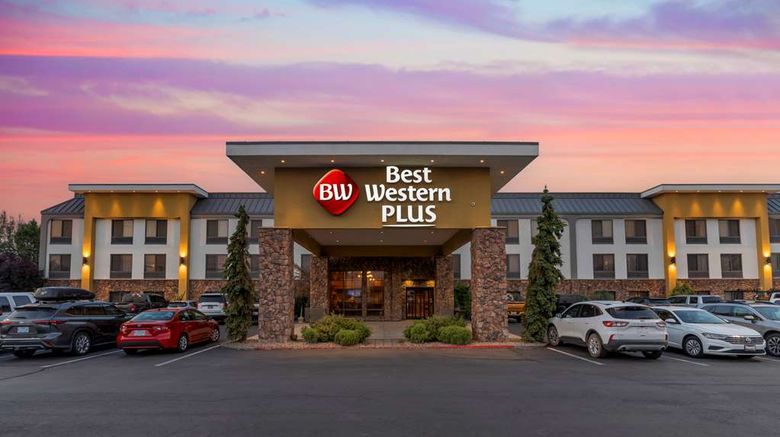 <b>Best Western Plus Olympic Inn Exterior</b>. Images powered by <a href="https://iceportal.shijigroup.com/" title="IcePortal" target="_blank">IcePortal</a>.
