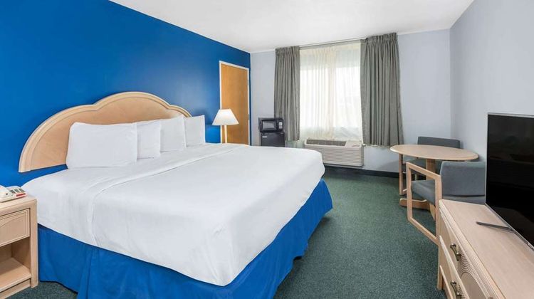 Days Inn by Wyndham Osage Beach Room