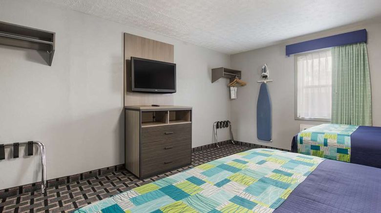 <b>Knights Inn & Suites Salem Room</b>. Images powered by <a href="https://iceportal.shijigroup.com/" title="IcePortal" target="_blank">IcePortal</a>.