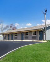 Knights Inn & Suites Salem