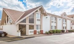 Super 8 Wichita Airport
