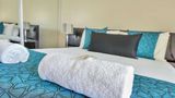Argus Apartments Darwin Room