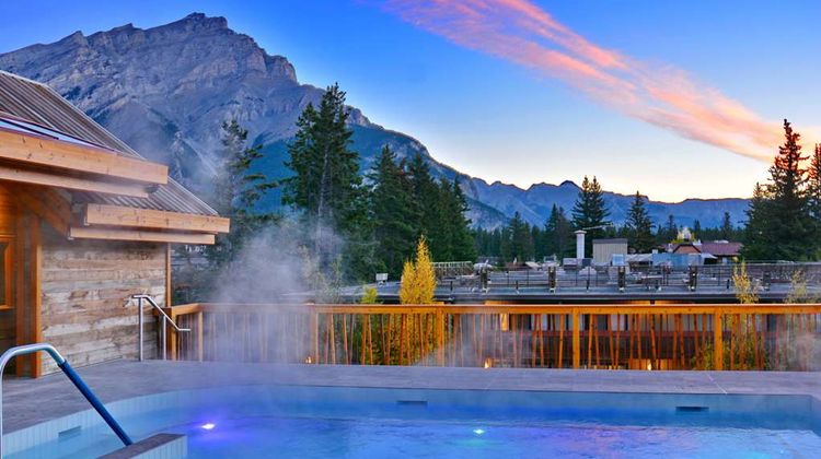 Moose Hotel & Suites Pool