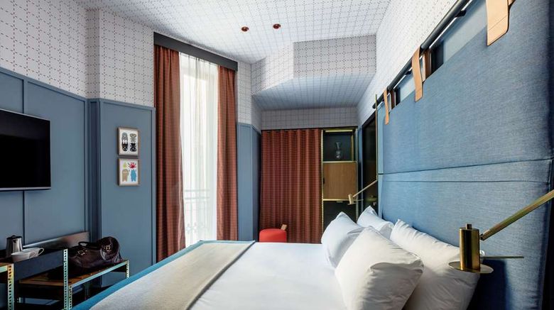<b>Room Mate Giulia Hotel Room</b>. Images powered by <a href="https://iceportal.shijigroup.com/" title="IcePortal" target="_blank">IcePortal</a>.