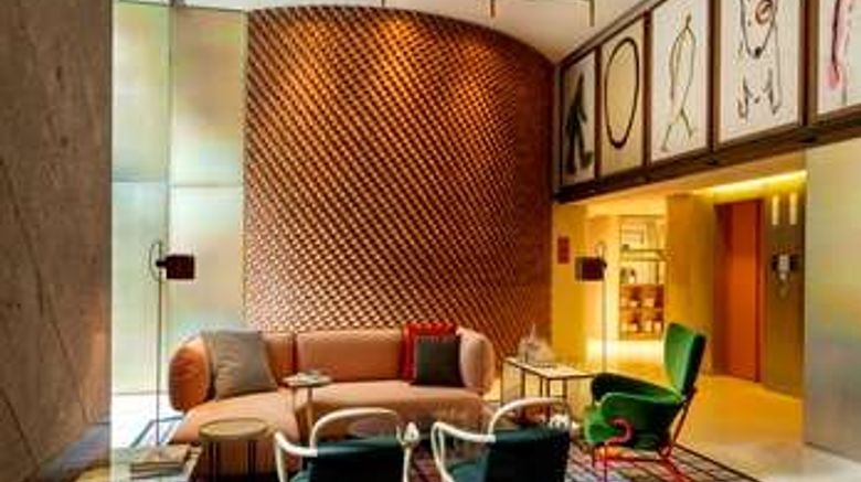 <b>Room Mate Giulia Hotel Lobby</b>. Images powered by <a href="https://iceportal.shijigroup.com/" title="IcePortal" target="_blank">IcePortal</a>.
