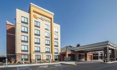 La Quinta Inn & Suites Philadelphia Arpt