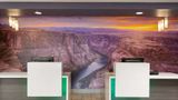 La Quinta Inn & Suites Grand Canyon Area Lobby