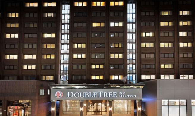 DoubleTree by Hilton Glasgow Central Exterior