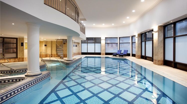 DoubleTree by Hilton Glasgow Central Pool