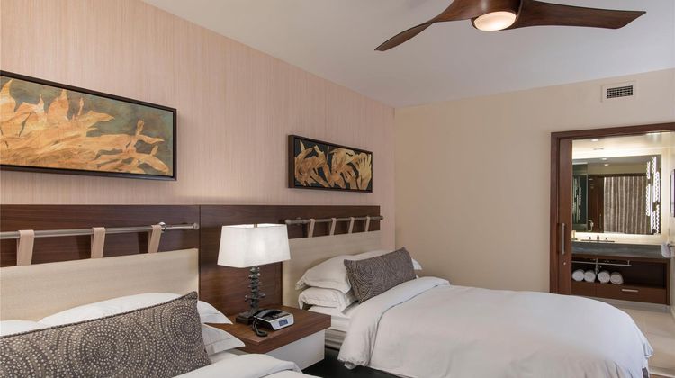 Hilton Grand Vacations Grand Islander Room