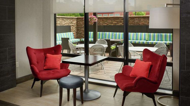 Home2 Suites by Hilton Muskogee Lobby