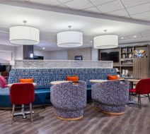 Home2 Suites by Hilton Muskogee Lobby