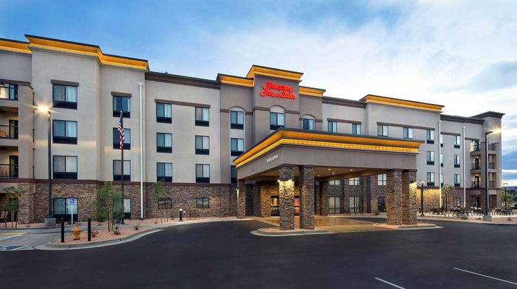 Hampton Inn & Suites Page - Lake Powell Exterior