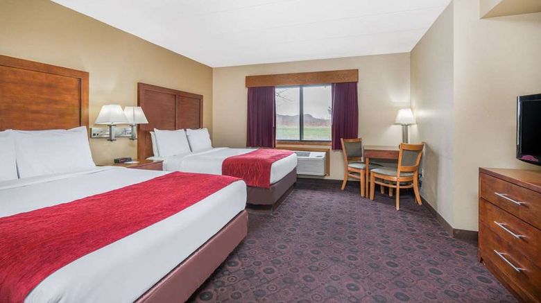 <b>Baymont Inn & Suites Kasson/Rochester Room</b>. Images powered by <a href="https://iceportal.shijigroup.com/" title="IcePortal" target="_blank">IcePortal</a>.