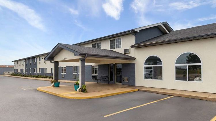 Days Inn Miami Exterior