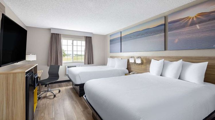 Days Inn Miami Room