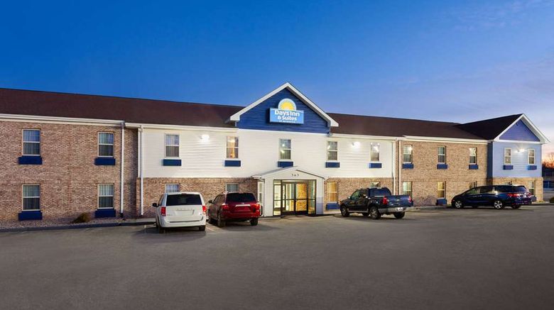 <b>Days Inn & Suites Sellersburg Exterior</b>. Images powered by <a href="https://iceportal.shijigroup.com/" title="IcePortal" target="_blank">IcePortal</a>.