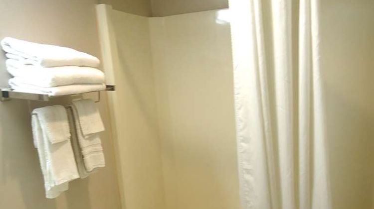 Knights Inn Paxinos Danville Room