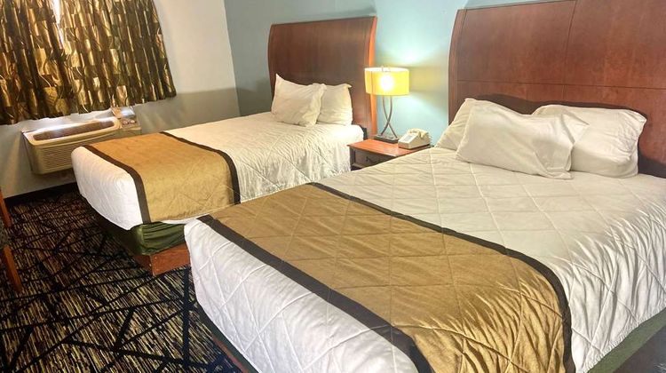 Knights Inn Paxinos Danville Room