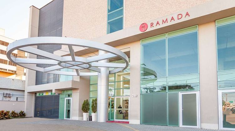 Ramada by Wydham Macae Hotel & Suites Exterior