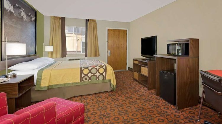 Super 8 Denver Central Room
