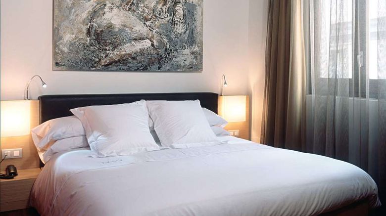 <b>Mercer House Boria BCN Room</b>. Images powered by <a href="https://iceportal.shijigroup.com/" title="IcePortal" target="_blank">IcePortal</a>.