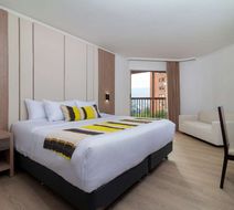 Hotel Dann Carlton Belfort Room