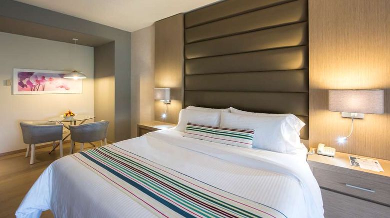 <b>Dann Carlton Hotel Suite</b>. Images powered by <a href="https://iceportal.shijigroup.com/" title="IcePortal" target="_blank">IcePortal</a>.