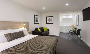 Hamilton Lonsdale Motel