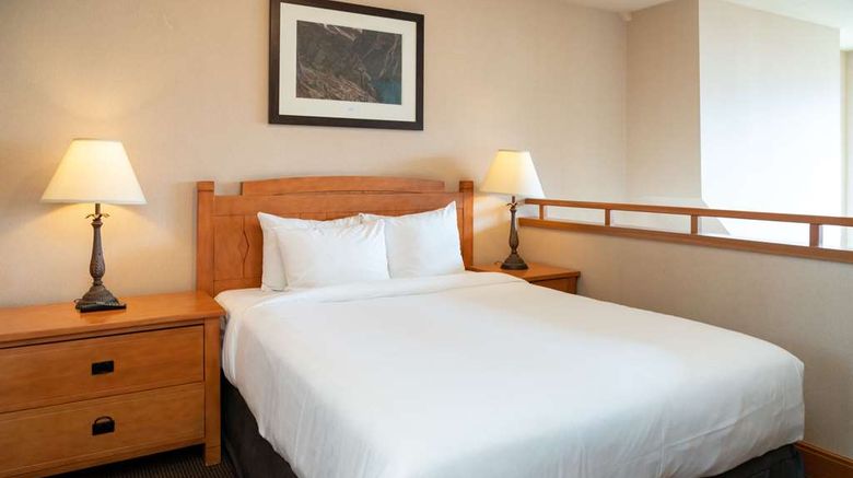 <b>Banff Hidden Ridge Resort Condo Room</b>. Images powered by <a href="https://iceportal.shijigroup.com/" title="IcePortal" target="_blank">IcePortal</a>.