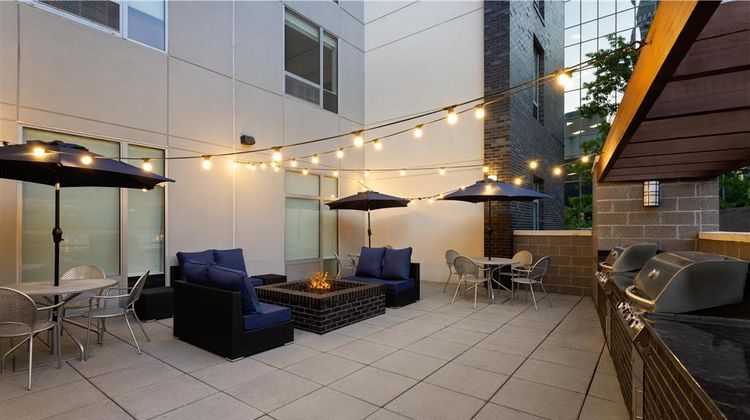 Home2 Suites by Hilton Greenville Dtwn Exterior
