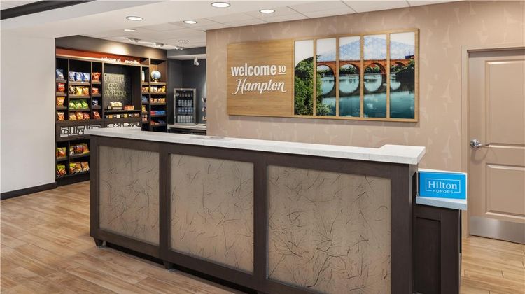 Hampton Inn Minneapolis-Roseville Lobby