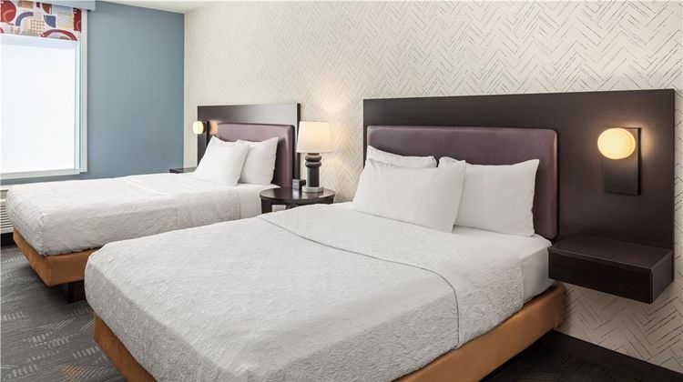 Home2 Suites by Hilton Roseville Room