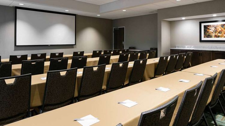 Hampton Inn & Suites-Hudson Meeting