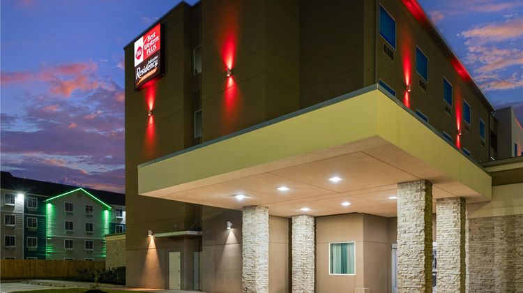 Best Western Plus Executive Residency Exterior