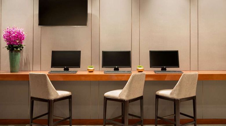 <b>Midtown Shangri-La Hangzhou Meeting</b>. Images powered by <a href=https://www.travelagewest.com/Hotels/Hangzhou-China/